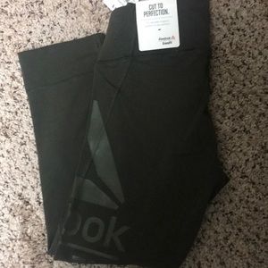 Reebok Lux 3/4 cropped tight